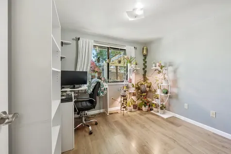 210 Arnwood Street Medford OR 97501