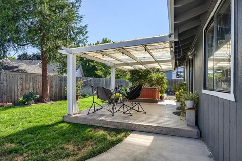 210 Arnwood Street Medford OR 97501