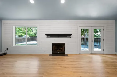 917 NW 21st Street Redmond OR 97756