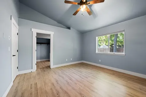 917 NW 21st Street Redmond OR 97756