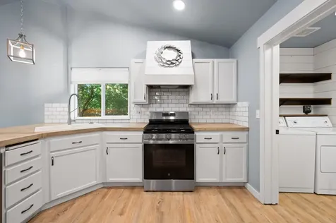 917 NW 21st Street Redmond OR 97756