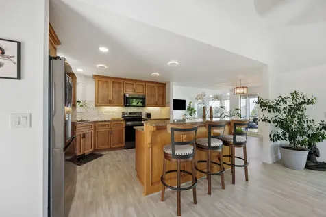 5630 Fallbrook Lane Medford OR 97504