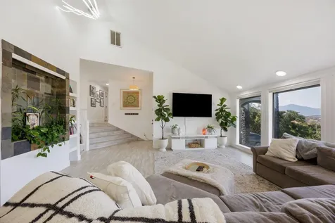 5630 Fallbrook Lane Medford OR 97504