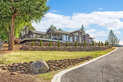 5630 Fallbrook Lane Medford OR 97504