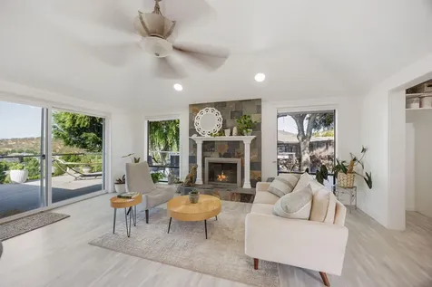5630 Fallbrook Lane Medford OR 97504