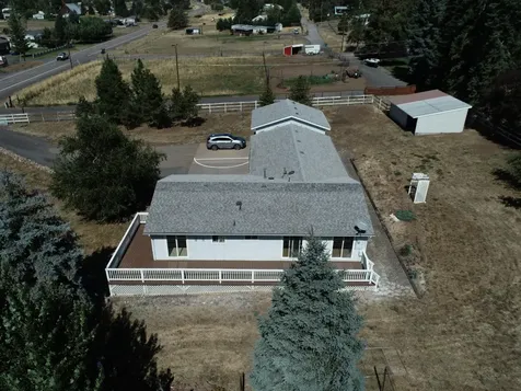 14923 Clover Creek Road Klamath Falls OR 97601