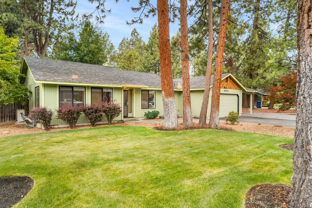 60957 Amethyst Street Bend OR 97702