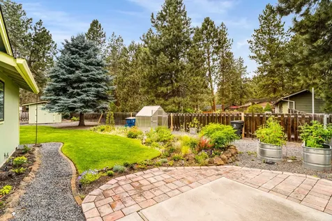 60957 Amethyst Street Bend OR 97702