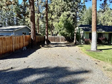 60957 Amethyst Street Bend OR 97702