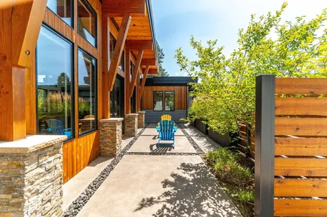 61672 Hosmer Lake Drive Bend OR 97702