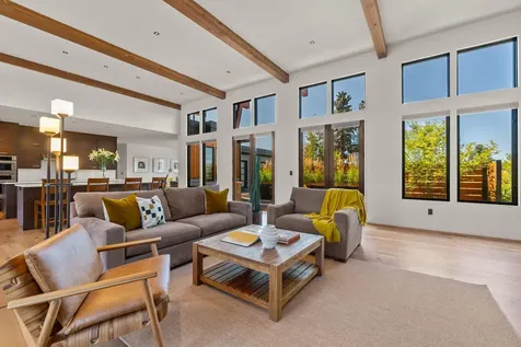 61672 Hosmer Lake Drive Bend OR 97702