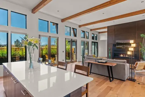 61672 Hosmer Lake Drive Bend OR 97702
