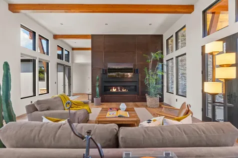 61672 Hosmer Lake Drive Bend OR 97702