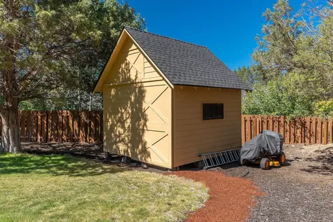 61280 Shannon Court Bend OR 97702
