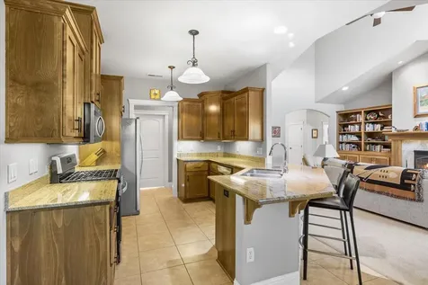 930 Bellview Avenue Ashland OR 97520