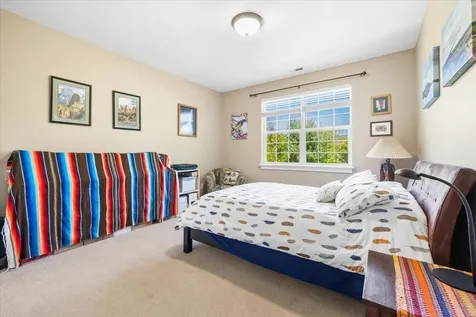 930 Bellview Avenue Ashland OR 97520