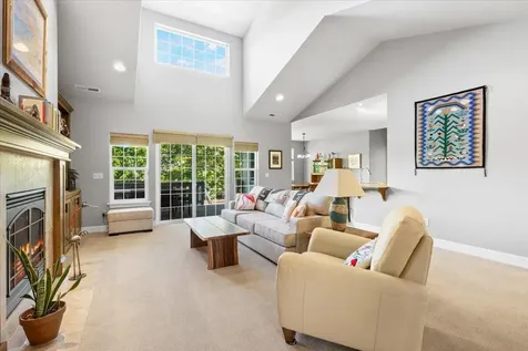 930 Bellview Avenue Ashland OR 97520