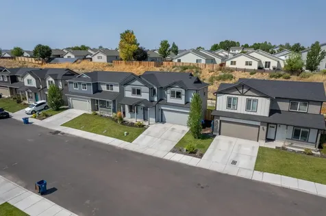 759 NE Brookstone Drive Prineville OR 97754