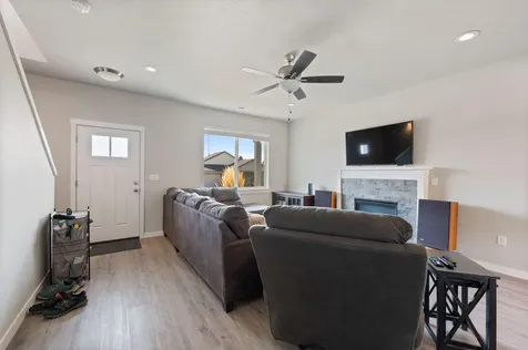 759 NE Brookstone Drive Prineville OR 97754