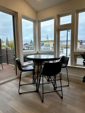 1282 Hagen Way Ashland OR 97520