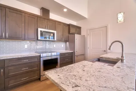 1282 Hagen Way Ashland OR 97520