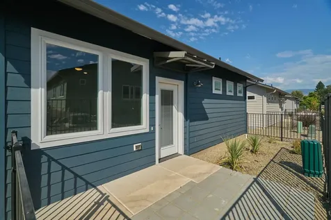 1282 Hagen Way Ashland OR 97520