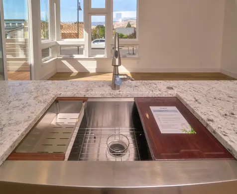 1282 Hagen Way Ashland OR 97520