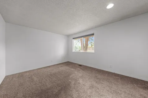 1721 NE Canyon Park Drive Bend OR 97701