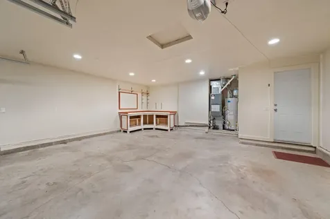 1721 NE Canyon Park Drive Bend OR 97701