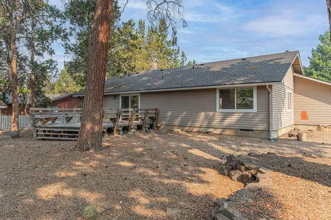 1721 NE Canyon Park Drive Bend OR 97701