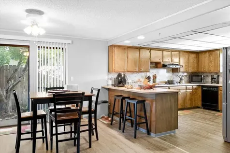 3084 Seckel Street Medford OR 97504