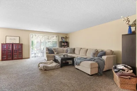 3084 Seckel Street Medford OR 97504