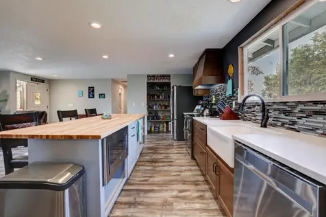 6492 SW 51st Street Redmond OR 97756