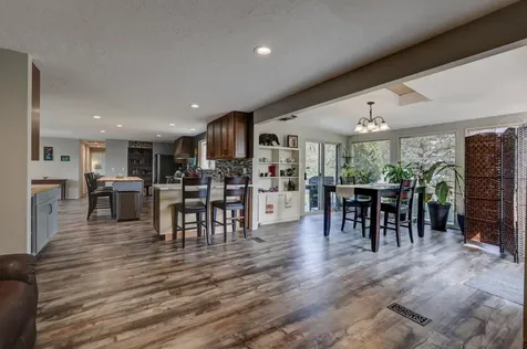 6492 SW 51st Street Redmond OR 97756