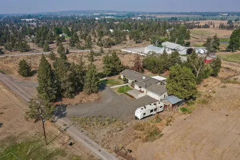 6492 SW 51st Street Redmond OR 97756