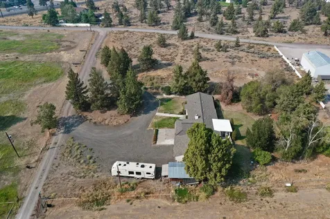 6492 SW 51st Street Redmond OR 97756