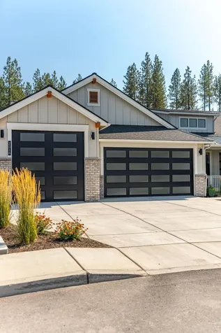 2016 NW Lobinie Court Bend OR 97703