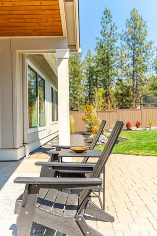 2016 NW Lobinie Court Bend OR 97703