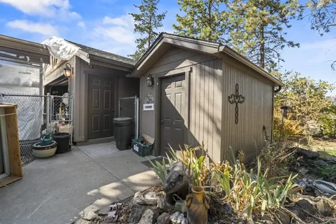 9204 Highway 234 Gold Hill OR 97525