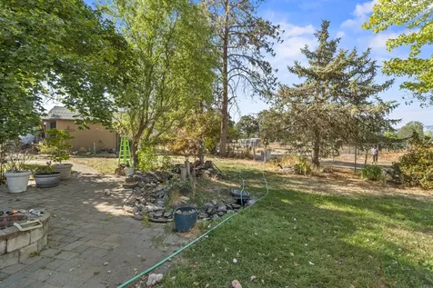 9204 Highway 234 Gold Hill OR 97525