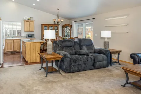 2021 NW Kilnwood Lane Redmond OR 97756
