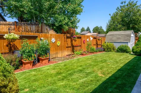 2021 NW Kilnwood Lane Redmond OR 97756