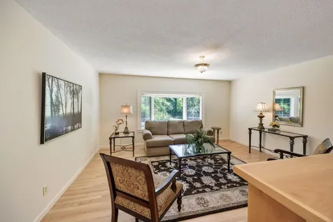 393 Stanford Avenue Medford OR 97504