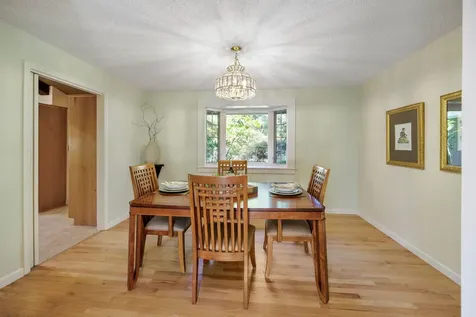 393 Stanford Avenue Medford OR 97504