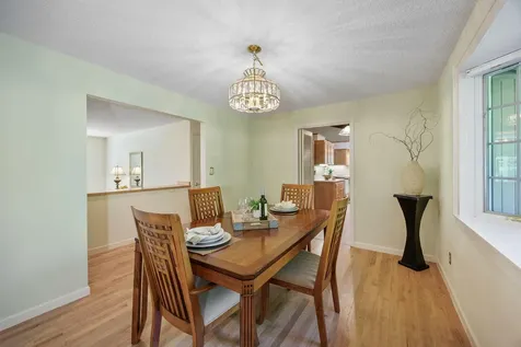 393 Stanford Avenue Medford OR 97504