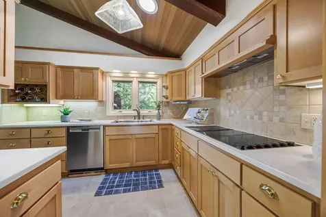 393 Stanford Avenue Medford OR 97504