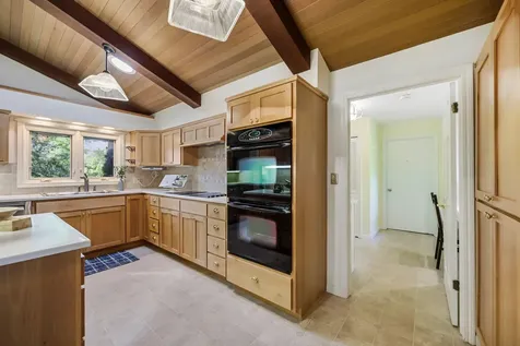 393 Stanford Avenue Medford OR 97504