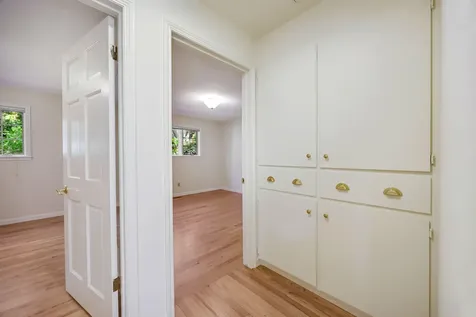 393 Stanford Avenue Medford OR 97504