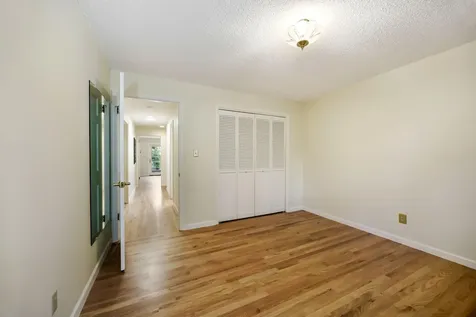 393 Stanford Avenue Medford OR 97504