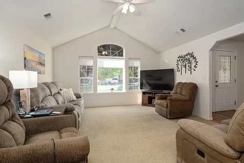 968 Willowdale Avenue Medford OR 97501